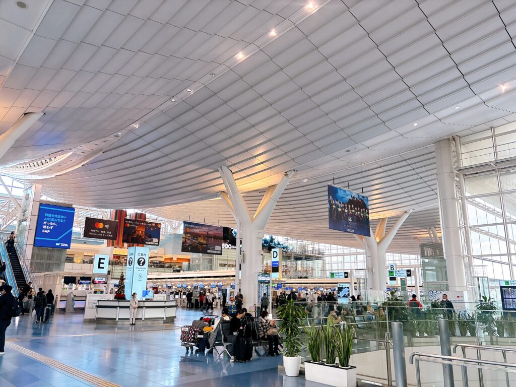 羽田空港第3ターミナルの内観