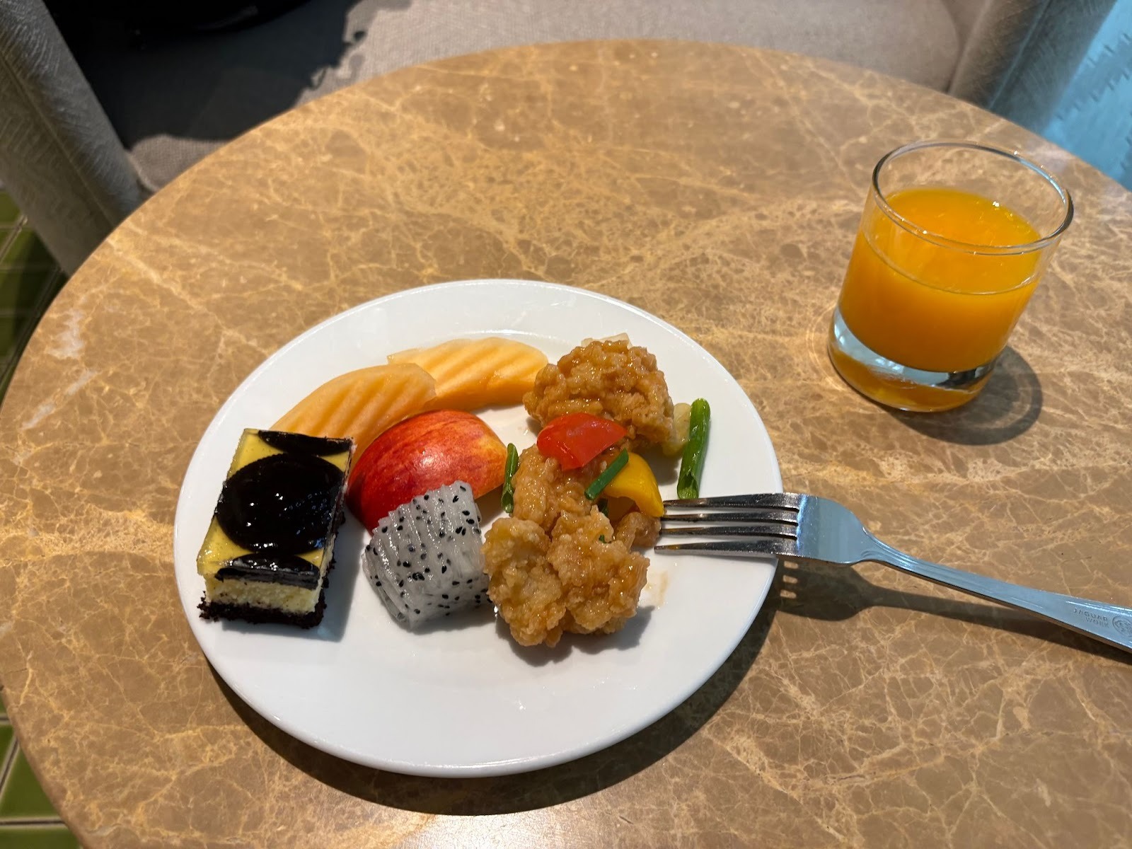 プライオリティ・パス加盟ラウンジの軽食